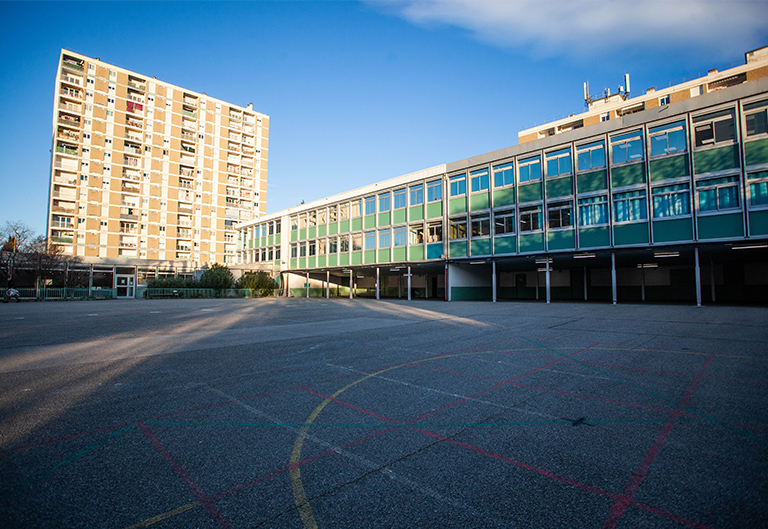 La Ville de Marseille agit pour les écoles et lance les chantiers 2023